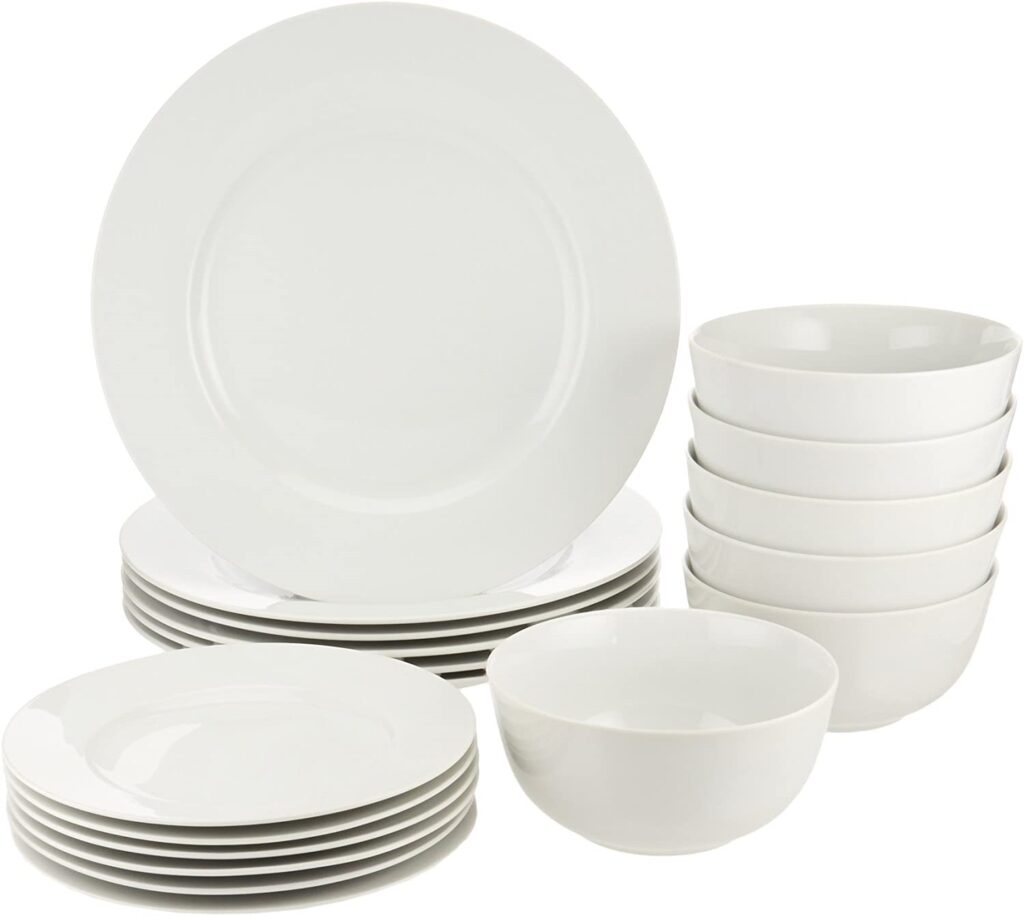 Amazon Basics Dinnerware Set