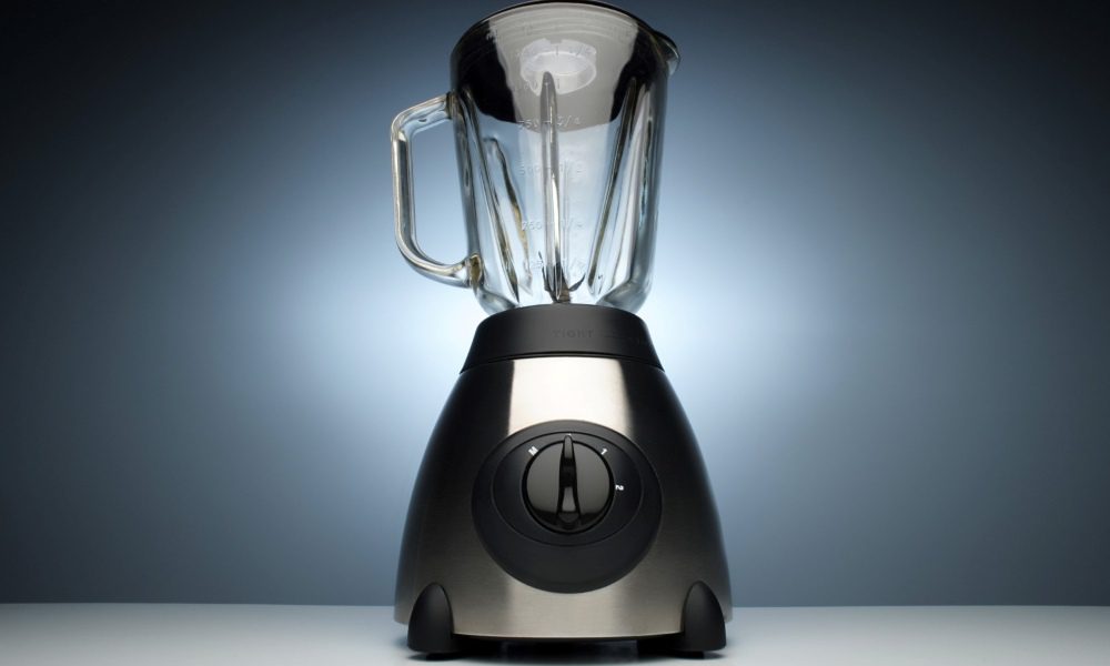 Tips for Keeping Blenders Clean and Fresh
