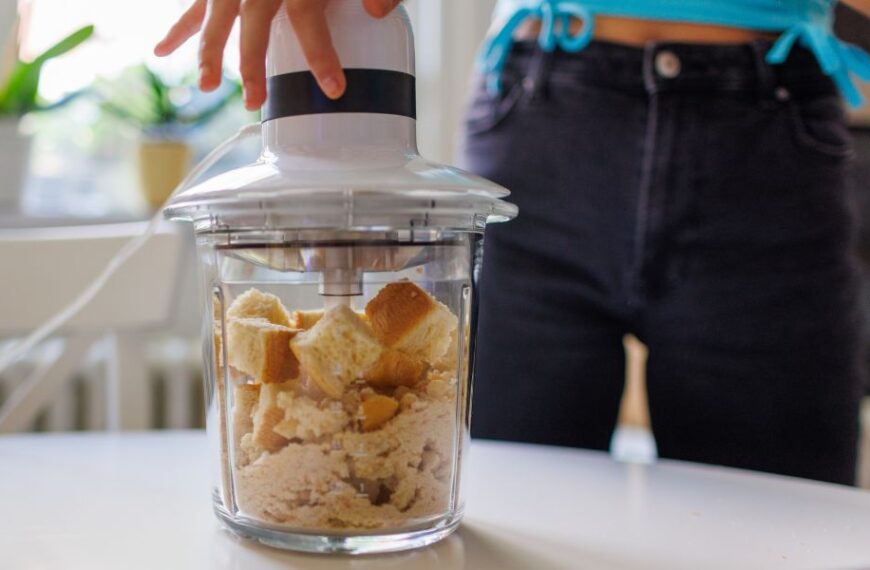 How to Use a Food Processor