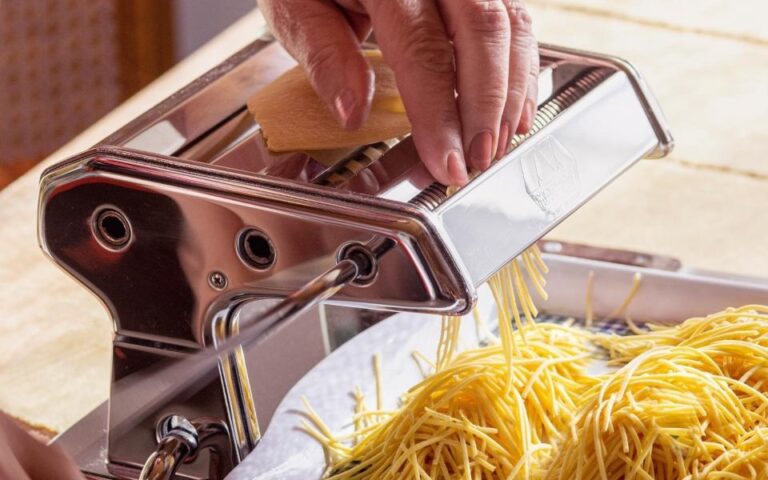 How to Use a Pasta Maker