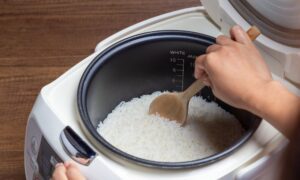 How to Use a Rice Cooker