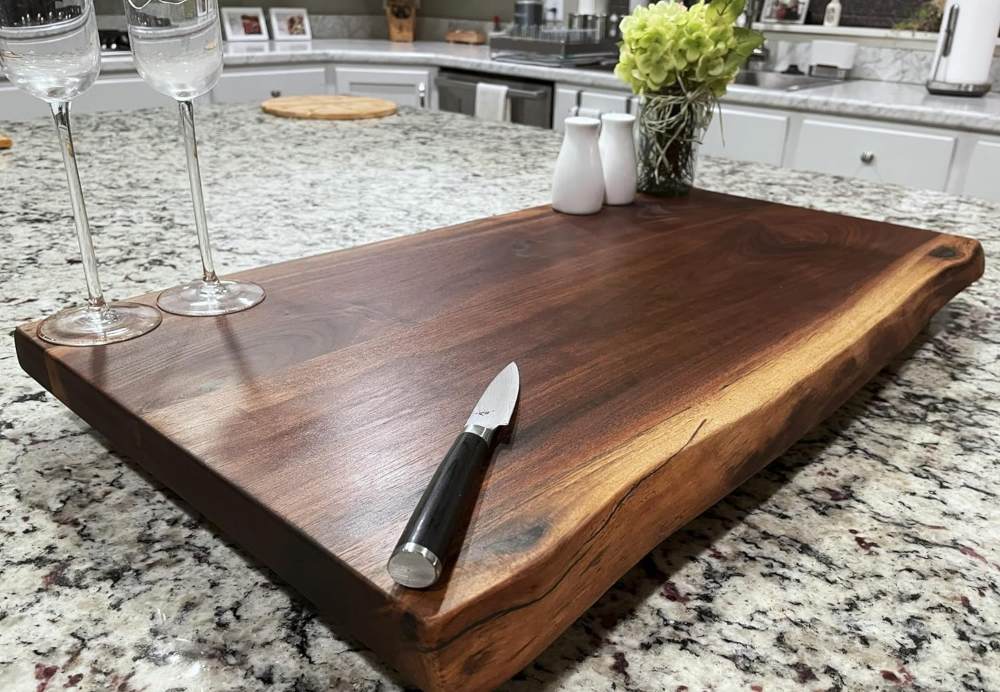 forest-to-table live edge charcuterie board - sturdy