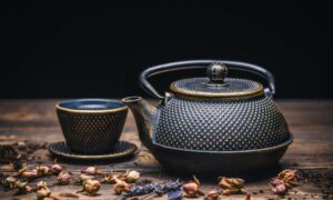 cast iron teapots | 7 best options of 2024