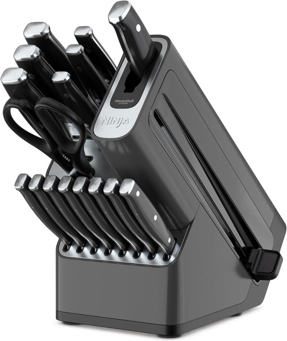 Ninja Knife Set | Review + 4 Alternatives for 2024 6 ninja k32017 knife set