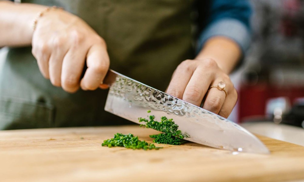 Gyuto vs Santoku | Which Is the Best For Your Needs?