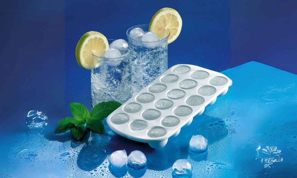 Ice Cube Molds & Trays - 15 Best Options of 2024
