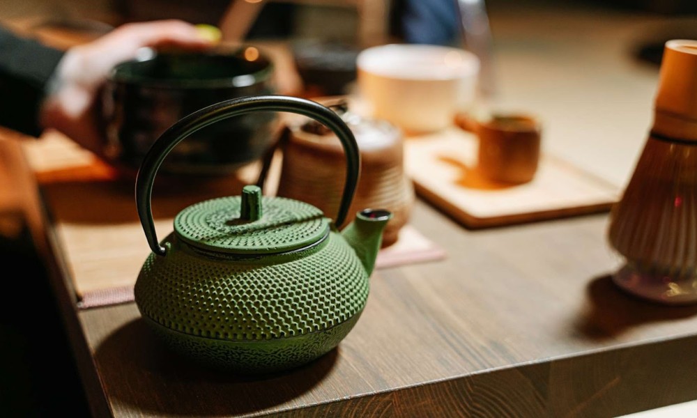 Japanese Tea Kettles | A History Steeped in Tradition