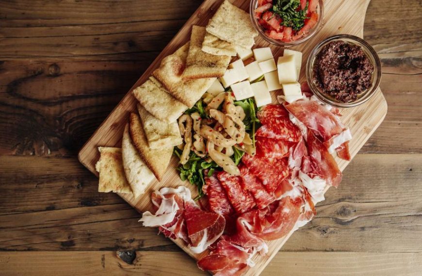 Must Know Info 1 charcuterie basque | history of the unique cured meat