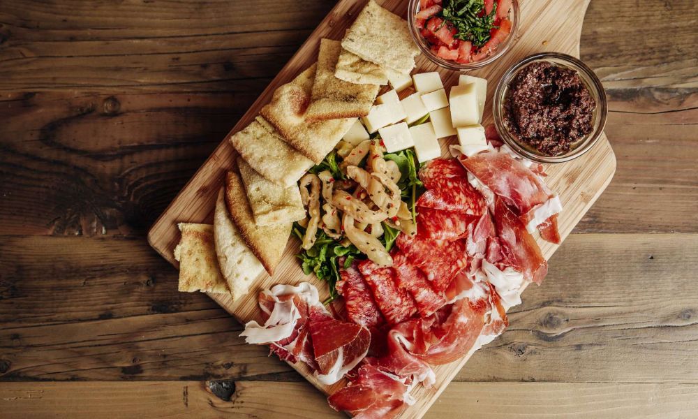 charcuterie basque | history of the unique cured meat