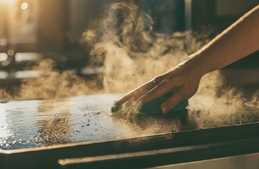 How To Clean an Electric Griddle | Easy Tips & Tricks