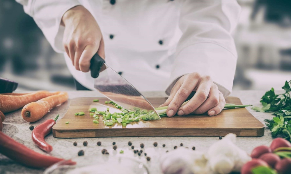 Santoku vs Chefs Knife