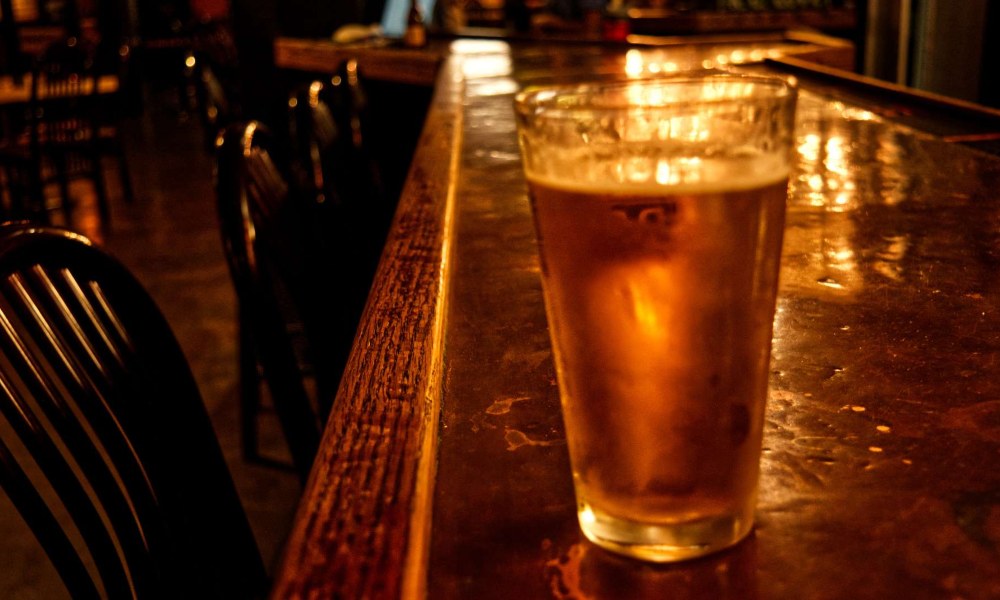 history of pint glasses