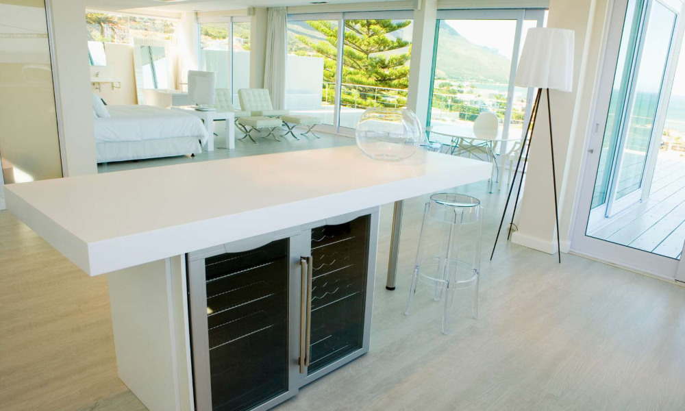 setting and maintaining the ideal wine cooler temperature 1