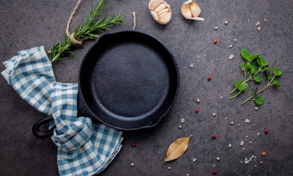 understanding aluminum: properties and uses in cookware
