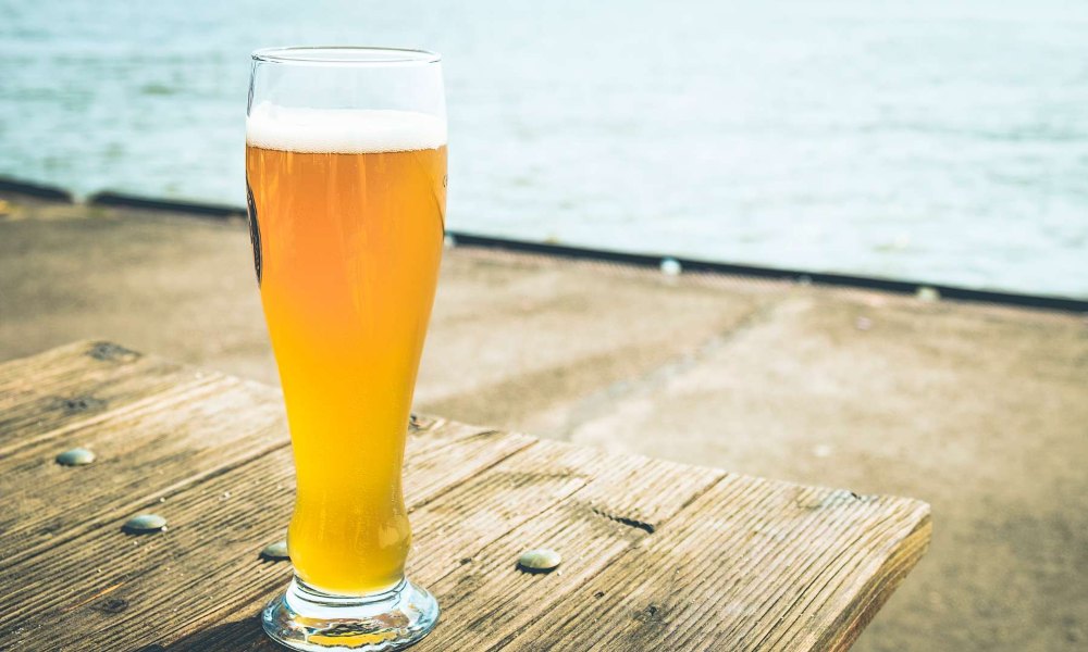 weizen and pilsner glasses: showcasing specific beer styles